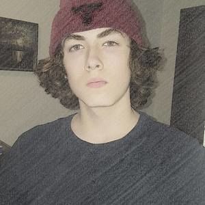 Meet your Posher, Chase